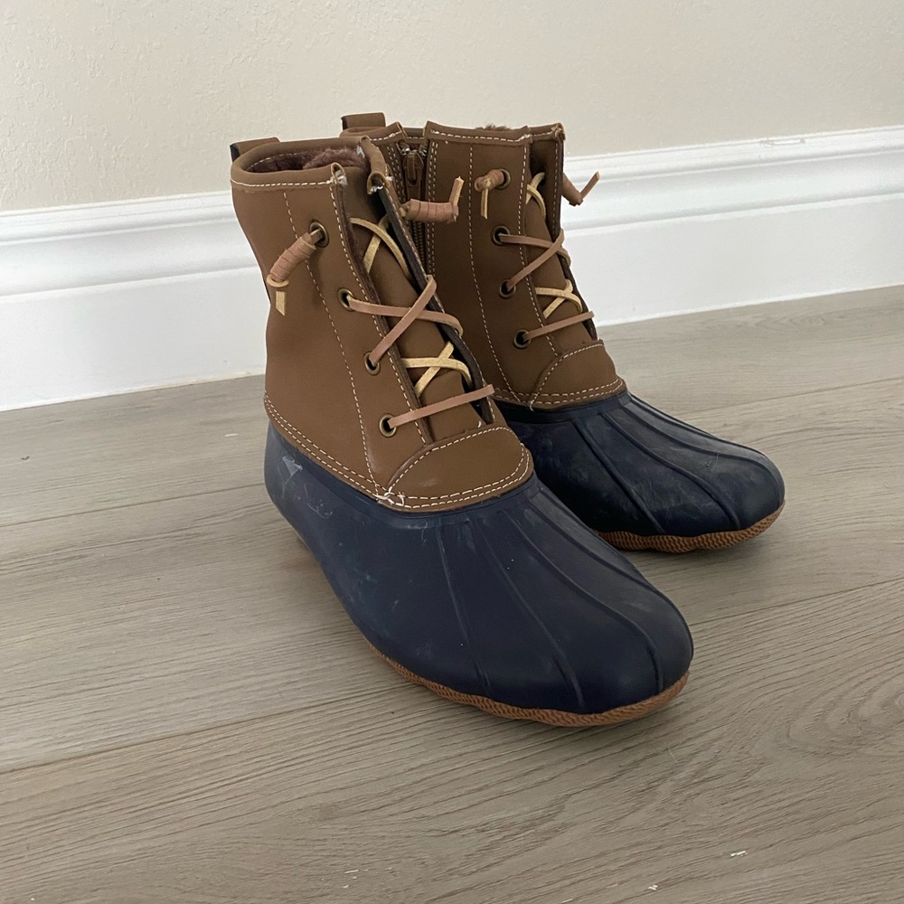 Insulated Saltwater Hiking Boots
